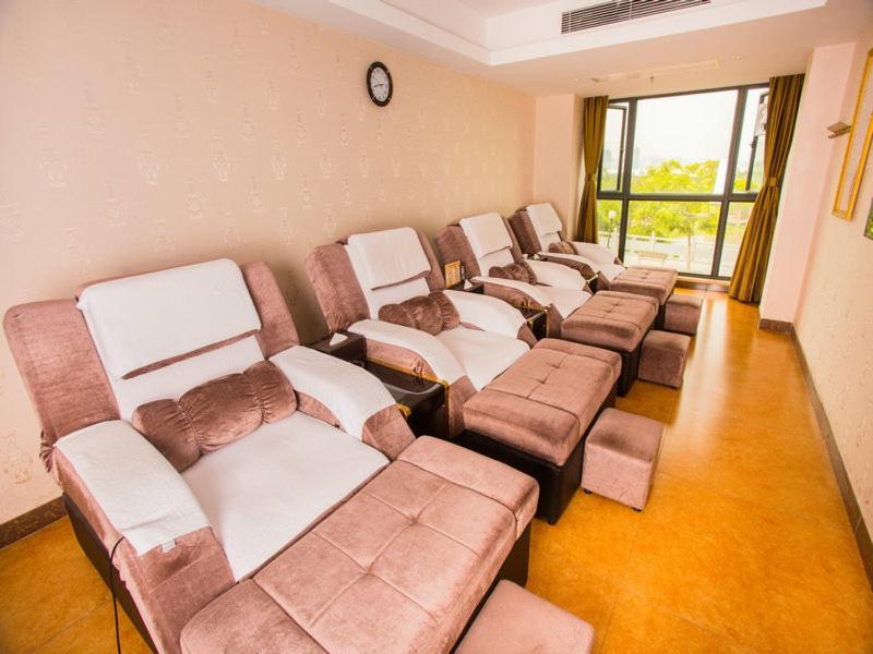 Vienna International Hotel Luogang Wanda Plaza Γκουανγκζού Εξωτερικό φωτογραφία